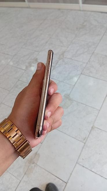iphone 11 pro ekran: IPhone 11 Pro, 64 GB, Qızılı, Zəmanət, Simsiz şarj, Face ID — 3