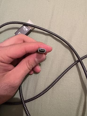 displayport dvi kabel: USB-C to DisplayPort kabeli – 8K 60Hz - Uclar: USB‑C (mənbə) → — 2