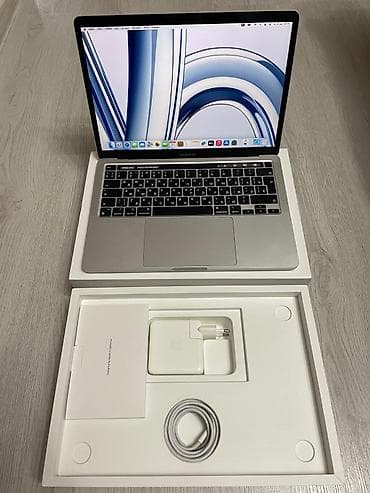ssd 4 tb: Apple MacBook Pro 13" (gümüş rəng) – M1 nəsli Xüsusiyyətlər: - 13.3" — 4