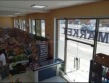 Kommersiya daşınmaz əmlakının satışı: 1 580 000 AZN 620 m² Sahə Çıxarış Təmir Satılır obyekt 620 m², Aşağı — 2