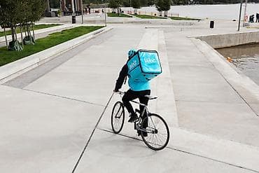 İş axdarırsan elə indi bizə qoşul və gündəlik 60 - 80 manat arası