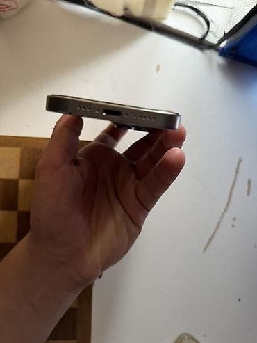 windows 10 masaustu: IPhone 15 Pro, 128 GB, Natural Titanium, Face ID — 2