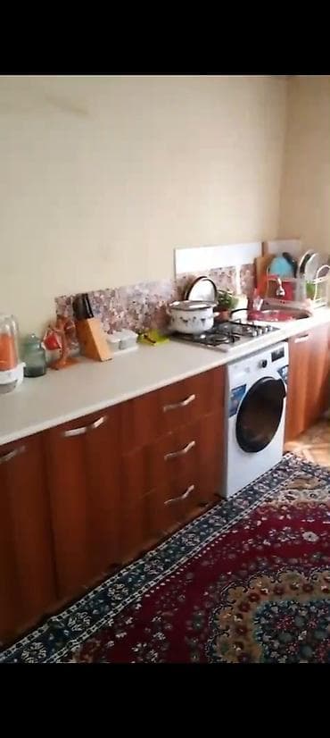 bileceride evlerin satisi: Sumqayıt, 3 otaqlı, Köhnə tikili, 6 kv. m — 2