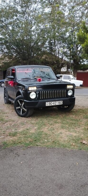 сколько стоит мопед: VAZ (LADA) 4x4 Niva: 1.7 l | 2013 il 256000 km Ofrouder/SUV — 3