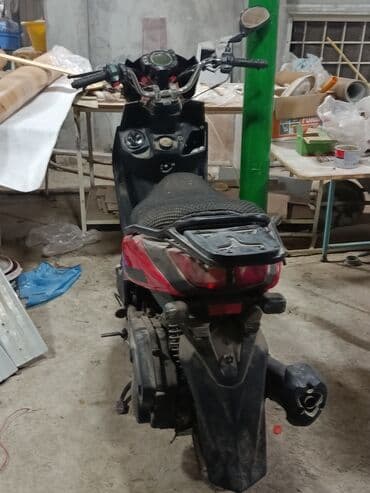 Мопеды, скутеры: - GRANR MO, 150 см3, 14000 км — 1