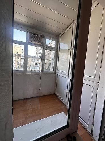 Daşınmaz əmlak: Bakının ən prestijli yaşayış yerində, Elmlər akademiyası metrosunun — 9