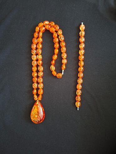 mirvari muncuq: Dəstə daxildir: Bilərzik, Kulon, Boyunbağı, 106 g — 1