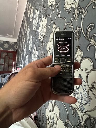 korpuslar: Nokia 4 GB, rəng - Gümüşü — 2