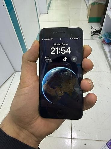 iphone 8 plus yeni: IPhone 8, 64 GB, Qara, Barmaq izi — 3