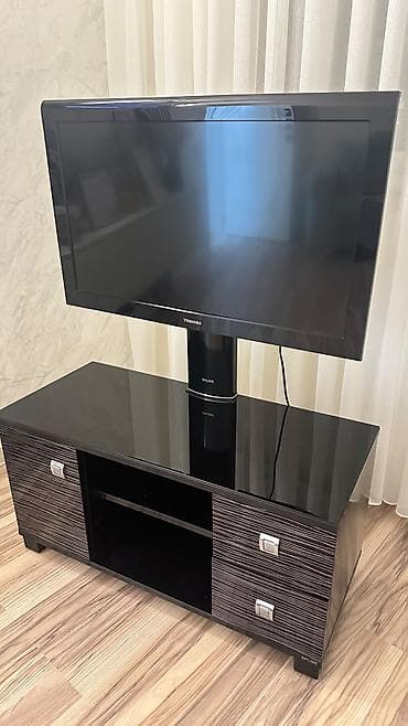 165 ekran tv: Toshiba televizor + Opline TV stendi - Qiymət: razılaşma yolu ilə - — 1
