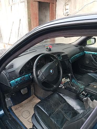 BMW 7 series: 3.5 л | Седан — 8