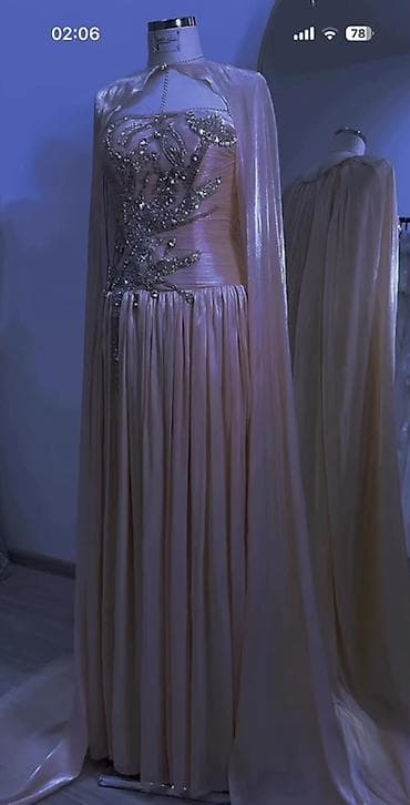 Zərif axşam/gecə libası - Rəng: şampan-bej tonları - Siluet: bel