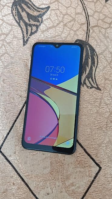 galaxy note 9: Samsung Galaxy A10, rəng - Qara, Barmaq izi — 3