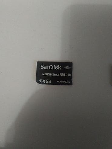 Sony psp ucun yadas kart icinde oyunlar var SanDisk Memory Stick PRO