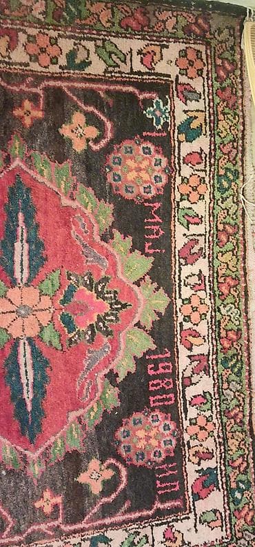 qedim: Salam xalça əsil əl işidir əldə toxunmadı razmer eni 1.50 uzunu 3 — 1