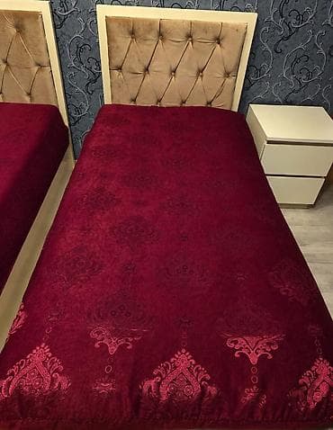 Tek neferlik dosek satilir. Yenidir. Qiymeti 50 manat — 1