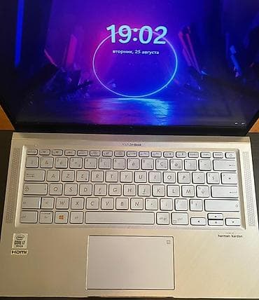 asus laptop: ASUS ZenBook UX431F ultrabuk - Korpus: gümüşü alüminium, kompakt və — 2