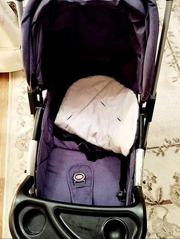 Kolyaska təzə kimi qalıb. Qiymət 65 azn. Ünvan Binə. Nurlan88