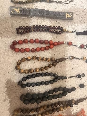 Aksesuarlar: Məhsul: Təsbeh kolleksiyası Cemi 90azn Təsvir: - Müxtəlif material və — 2