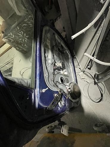 w211 qapi: Sağ arxa, Volkswagen Golf 7 — 2