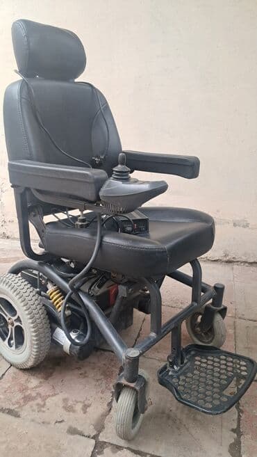 elektrikli əlil arabası: Elektrikli əlil arabası - Güclü elektrik mühərriki və arxa təkərlərdə — 2