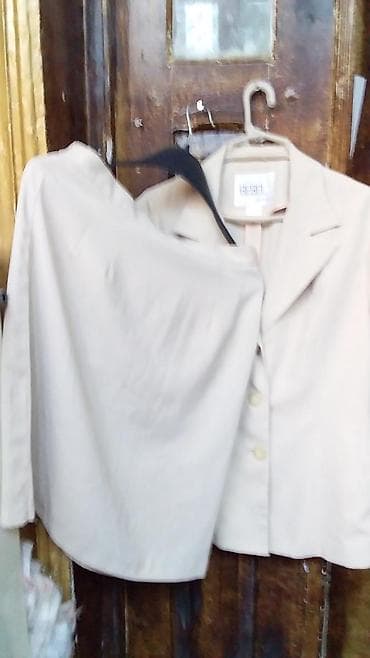 Temiz tűrk kostyumu.40-42 razmere cox qeweng ve ince gőrunůwlů30 — 6