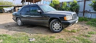 mercedes gl: Mercedes-Benz 190 (W201) sedan - Kuzov: qara rəng, 4 qapı, klassik — 7