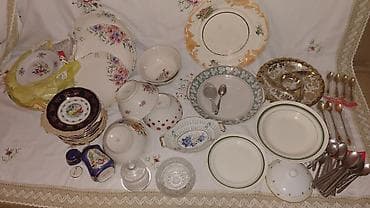 Настольные наборы: Dekorativ masa aksesuarları dəsti Tərkib: - Ağ-çəhrayı tonlarda — 10