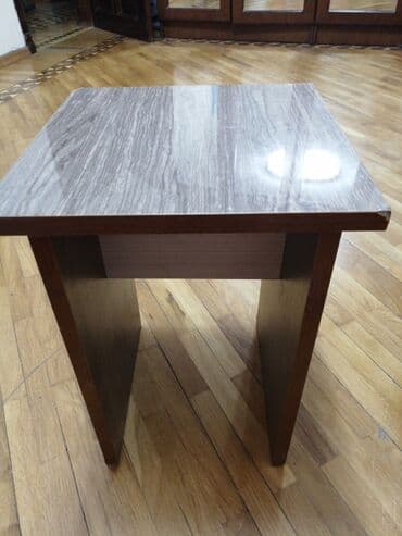 грузовые шины 385: Табурет, в наличии 3 шт. Цена за 1 шт — 2