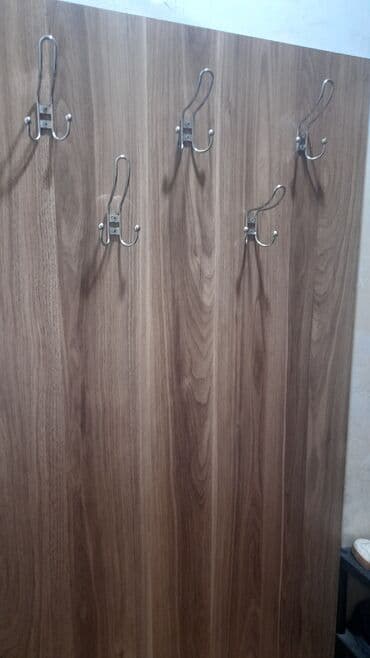 komot: İşlənmiş, Komod — 3