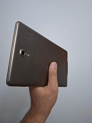 8 iphone: Ünvan Masazirda:Tam islekdi usaqlar ucun — 8