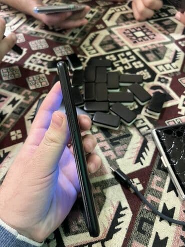 redmi ucuz: Redmi 8, 32 GB, rəng - Qara, Sensor — 3