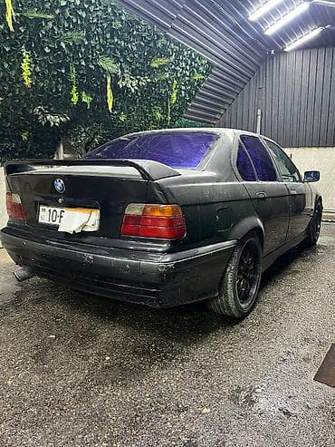 maşin satilir: BMW 320: 2 l | 1993 il Sedan — 3