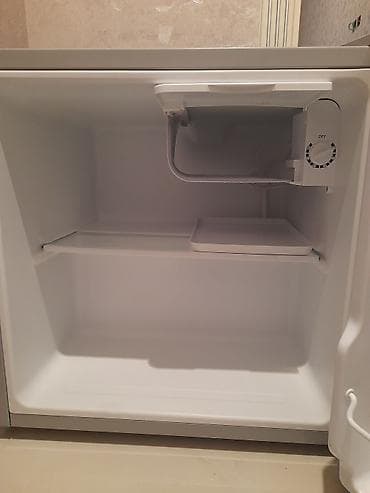 iphone xs max plata: Mini Midea Soyuducu Satılır, rəng - Gümüşü — 3