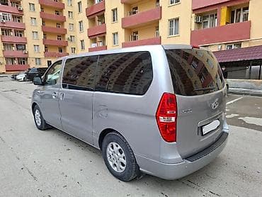 hyundai magazasi: Hyundai H-1 (Grand Starex): 2.2 l | 2014 il Van/Minivan — 4