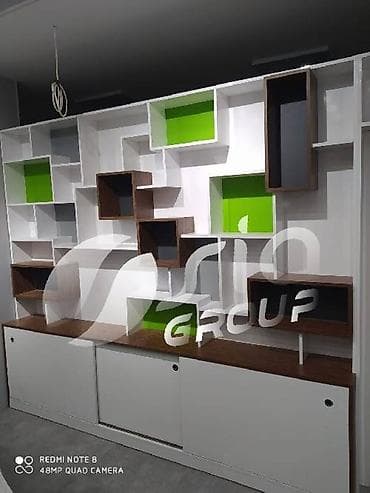 Sifarişlə mebel vitrinləri