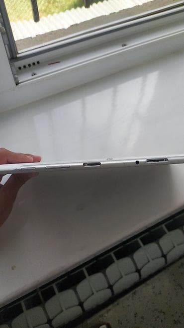 azercell modem satilir: Samsung Galaxy Tab 10.1 planşet Xüsusiyyətlər: - Ekran: 10.1 düym — 1