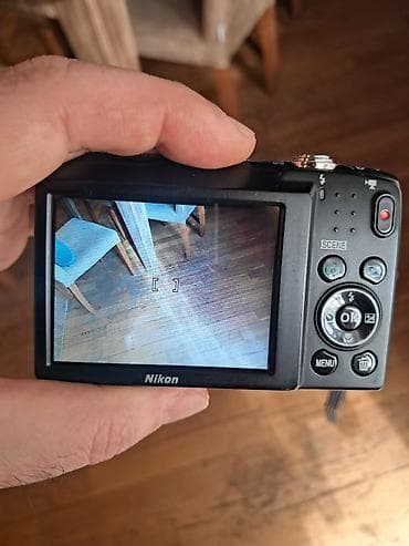 işlenmiş kameralar: Fotoaparat Nikon Coolpix S2800 20 meqapiksel CCD matrisası, 5 qat — 5