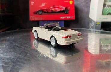 антискользящие коврики: Коллекционная модель Alfa Romeo Spider crème 1989 NewRay Scale 1:43 — 12