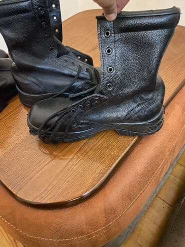 şnurlu botinkalar: Batinka . Təzədir — 3