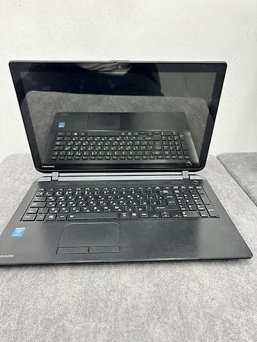 Toshiba: İşlənmiş Toshiba, 15.6 ", Intel Core i5, 512 GB, Ünvandan götürmə, Ödənişli çatdırılma — 1