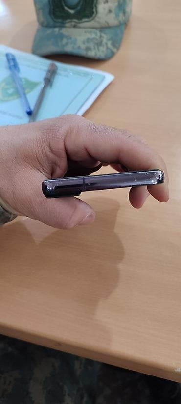 Samsung Galaxy S22, 128 GB, rəng - Qara, İki sim kartlı