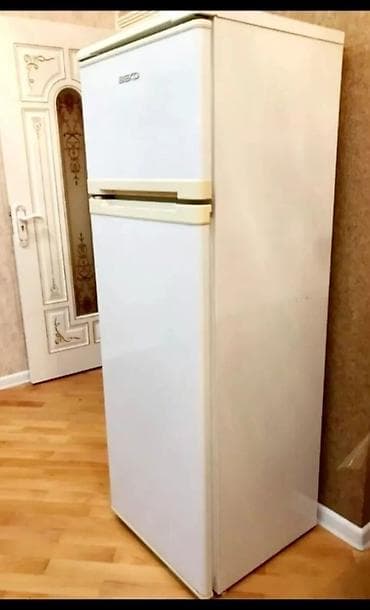 Beko iki qapılı soyuducu - Rəng: ağ - Üst hissədə dondurucu bölmə