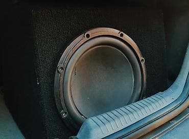 et masini hisseleri: ƏLAQƏ:0503497980 Avtomobil üçün subwoofer qutusu ilə birlikdə - Tip — 2