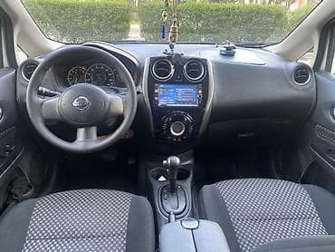 avto satis: Nissan Note (E12) – ağ rəngli, 5 qapılı şəhər hetçbeki Mühərrik və — 10