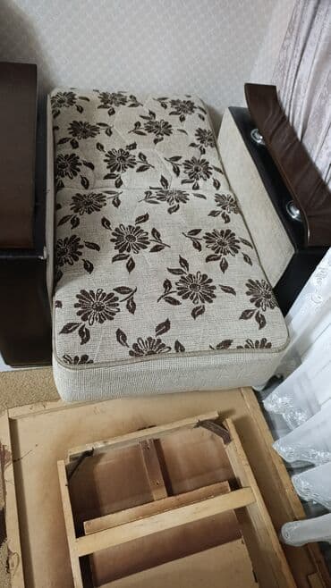 divan kreslo dəsti: Divan, 2 kreslo — 1