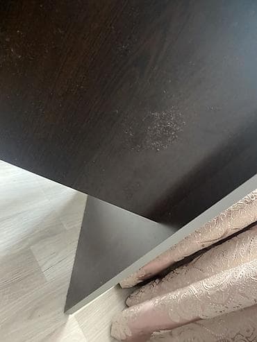 agac satilir: TV stendi / aşağı konsol - Material: laminat ağac teksturalı lövhə — 2