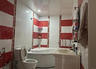 badamdarda ucuz evler: Bakı, 2 otaqlı, Köhnə tikili, m. Memar Əcəmi, 55 kv. m — 4