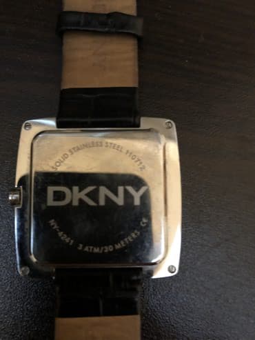 электронные часы: Часы DKNY в хорошем состоянии — 2