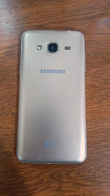 yadaş kart: Samsung Galaxy J1 Duos, İki sim kartlı — 7